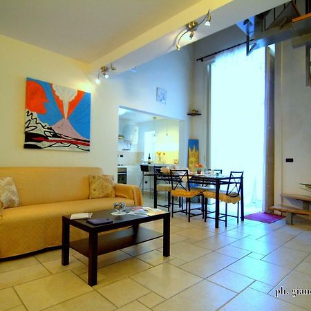 Spicchi Di Sole Bed & Breakfast Napoli Eksteriør bilde