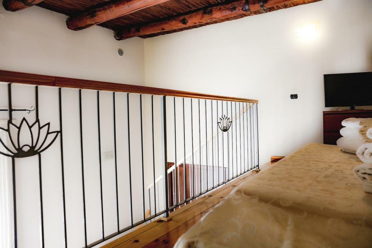 Spicchi Di Sole Bed & Breakfast Napoli Eksteriør bilde