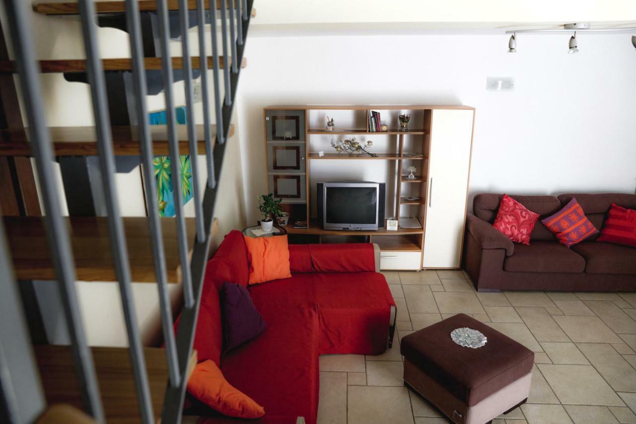 Spicchi Di Sole Bed & Breakfast Napoli Eksteriør bilde