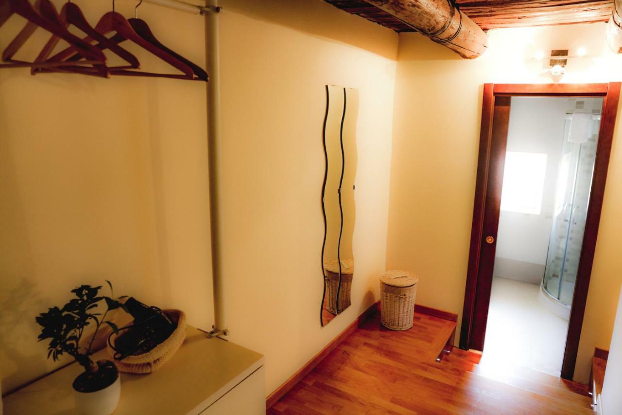 Spicchi Di Sole Bed & Breakfast Napoli Eksteriør bilde