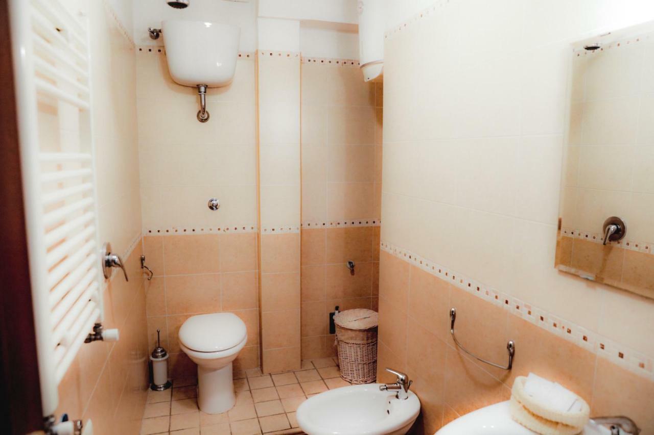 Spicchi Di Sole Bed & Breakfast Napoli Eksteriør bilde
