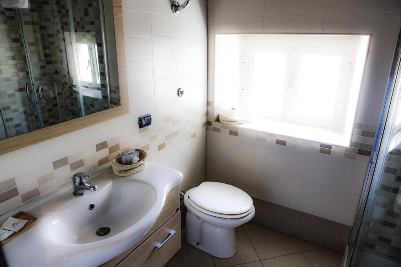 Spicchi Di Sole Bed & Breakfast Napoli Eksteriør bilde